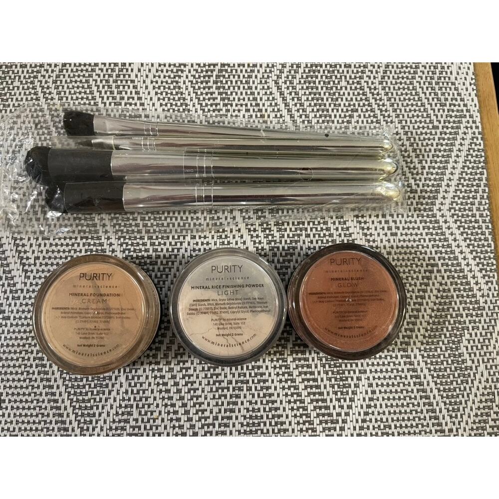 3 NEW PURITY Mineral Science Powder Blush Foundation Finishing Powder  2 grams